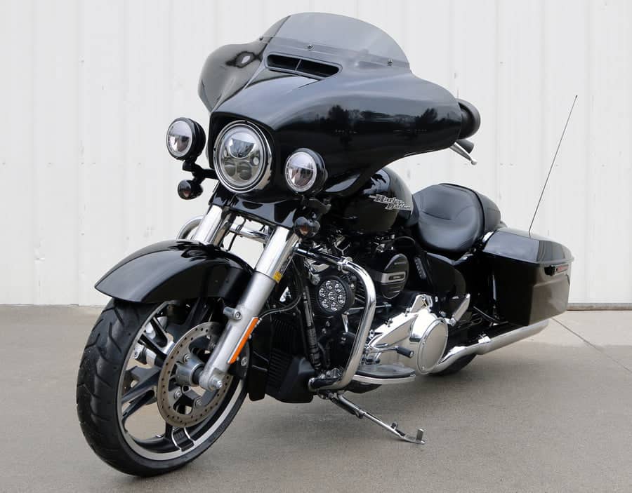 D7_LED_Light_10_842bd80f-2997-44aa-a322-a43b9fe57349_900x