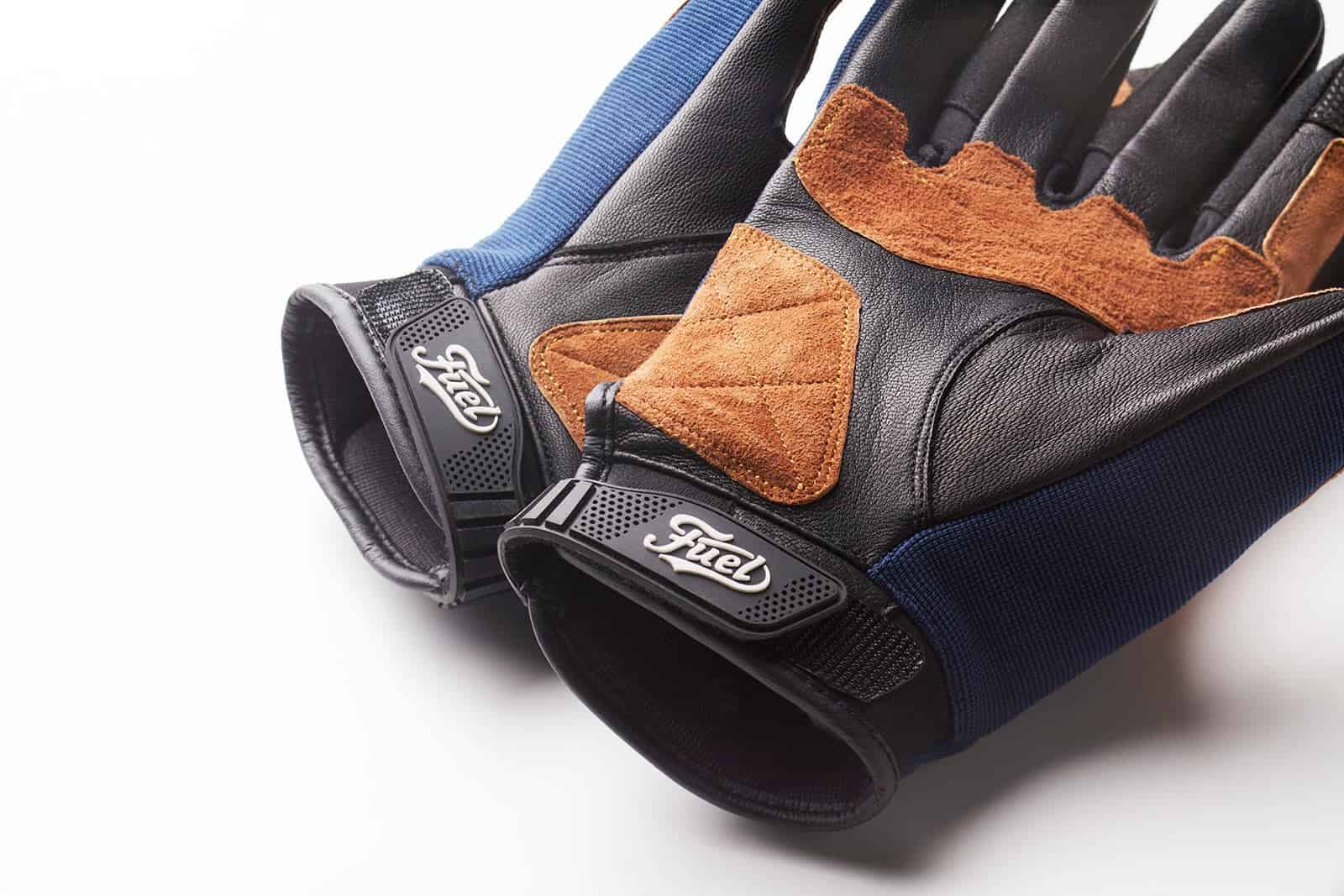 Gloves10_8d02f33e-c174-4f90-8431-981963edb8fe_1800x1800