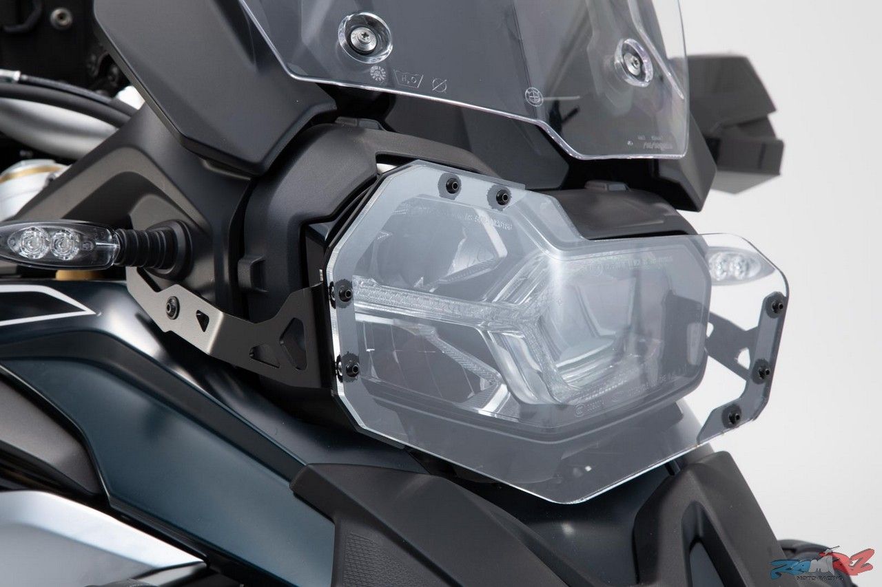 Protector Faro BMW 750/850