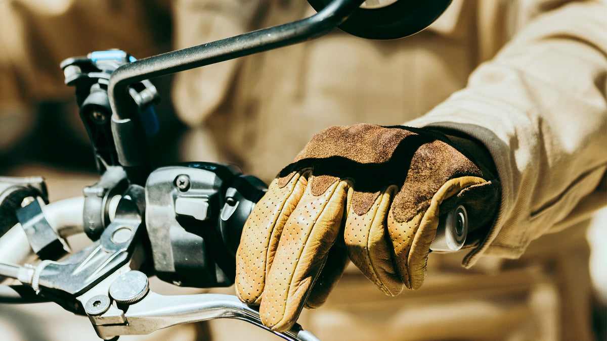 Fuel Motorcycles — material oficial de la marca