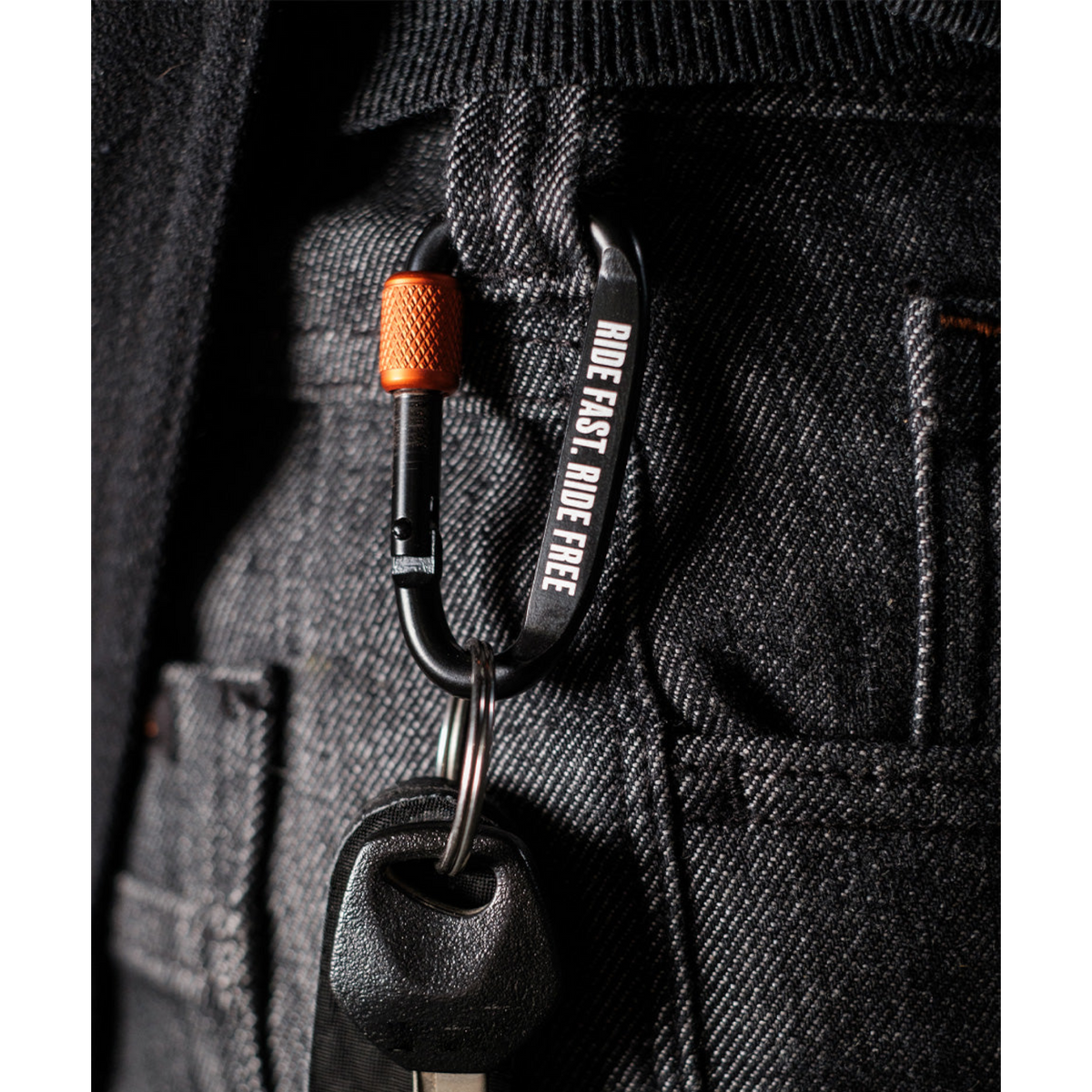 SA1NT Force Carabiner — vista 4
