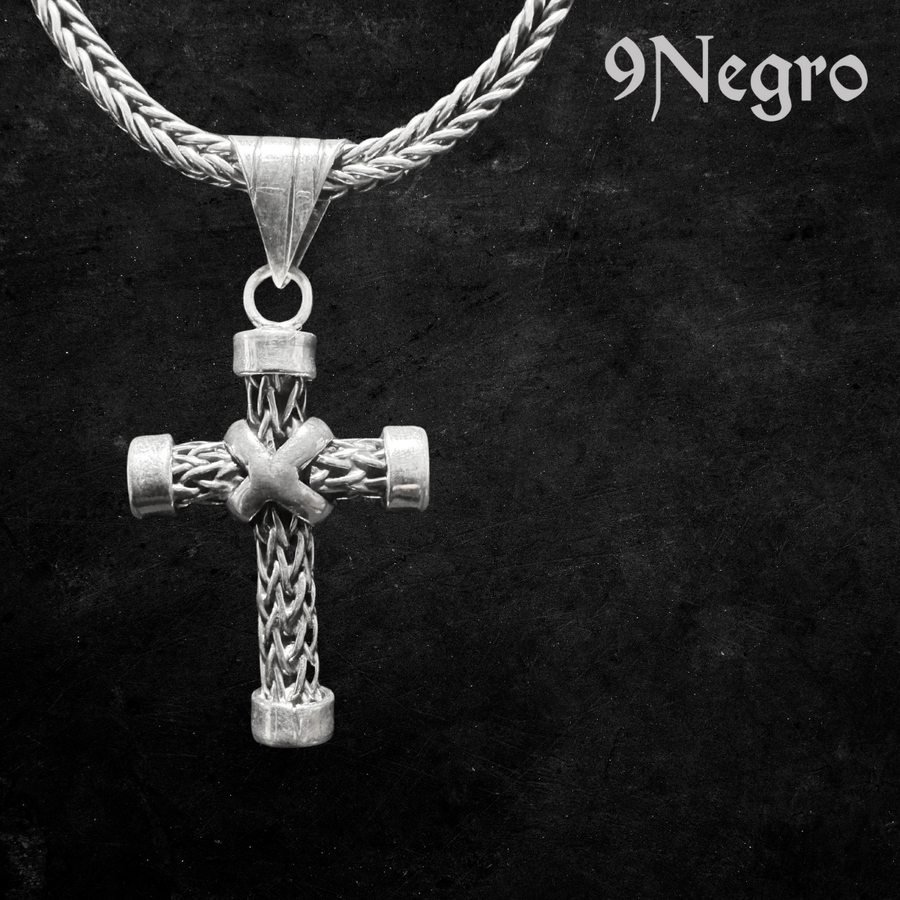 944 - Dije de Plata .925 | 9 Negro