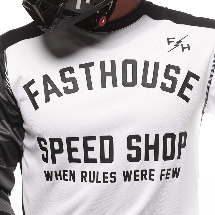 CarbonEternalJersey-White-Black_Detail_1200