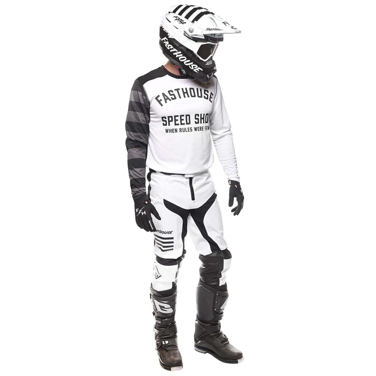 CarbonEternalKit-White-Black_3_1200