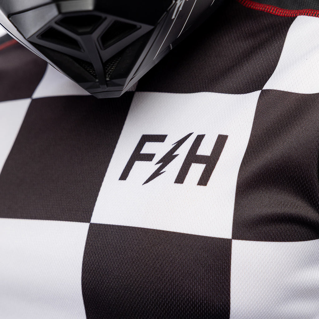 Sanguaro Gibson Jersey - White/Black | FASTHOUSE