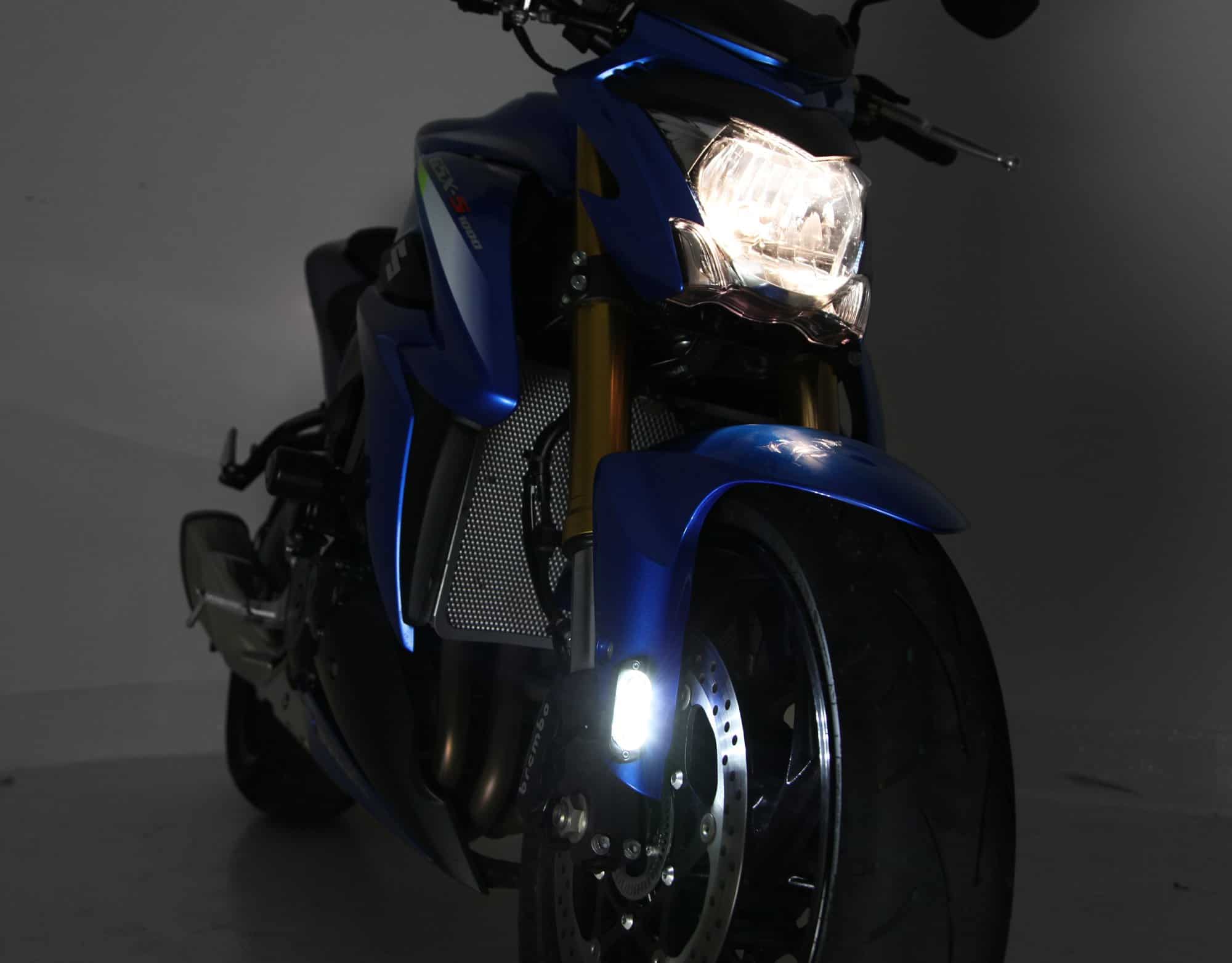 Fenderon_2000x