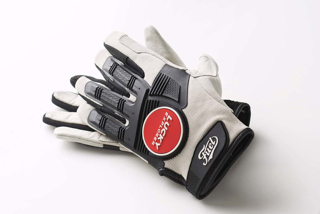 Gloves06_7906b87d-7d4d-4566-abf5-7410868054d3_1800x1800
