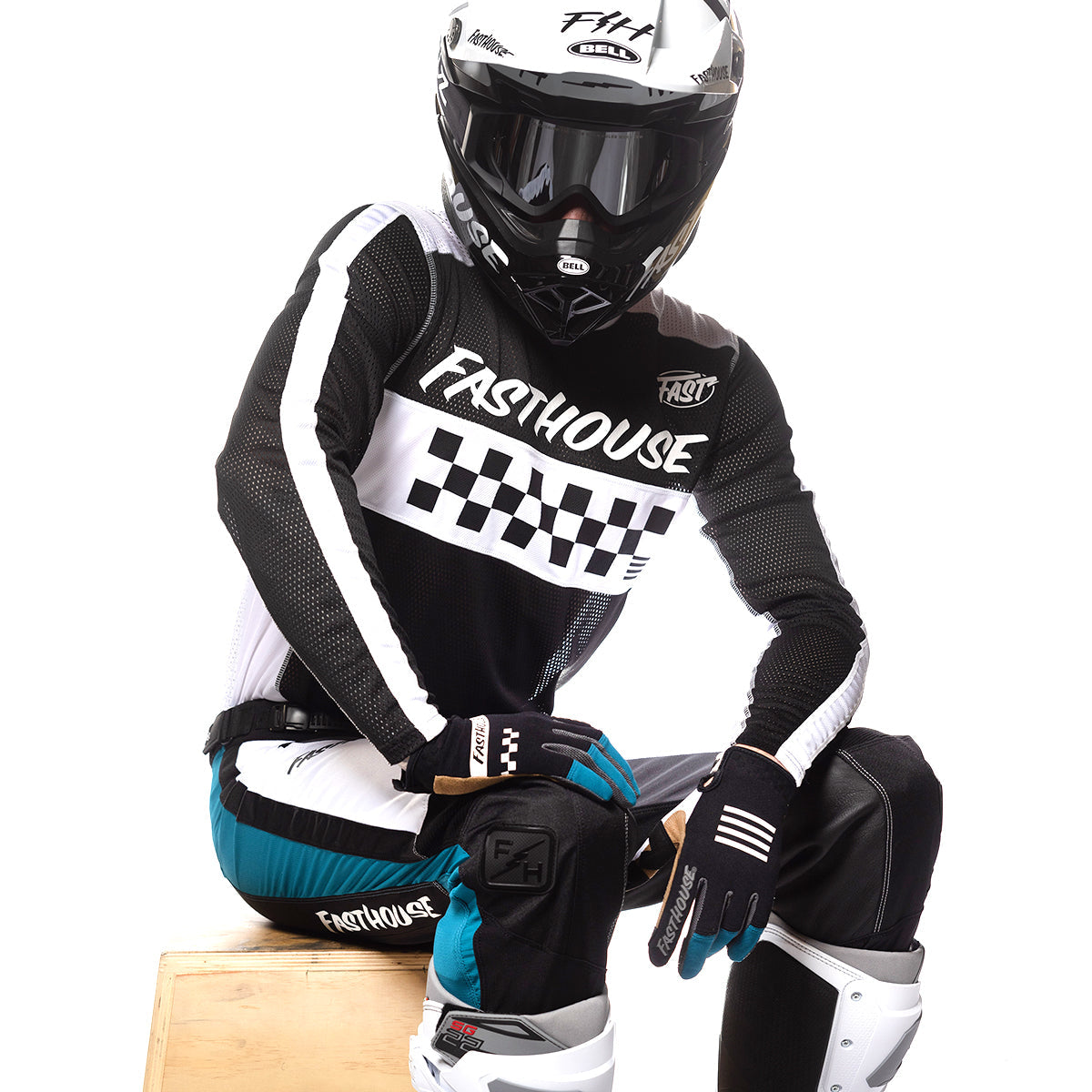 Grindhouse Waypoint Jersey, Black/White | FASTHOUSE