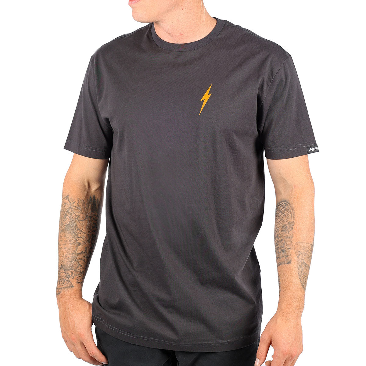 Manasa Tee - Graphite Black | FASTHOUSE — vista 2