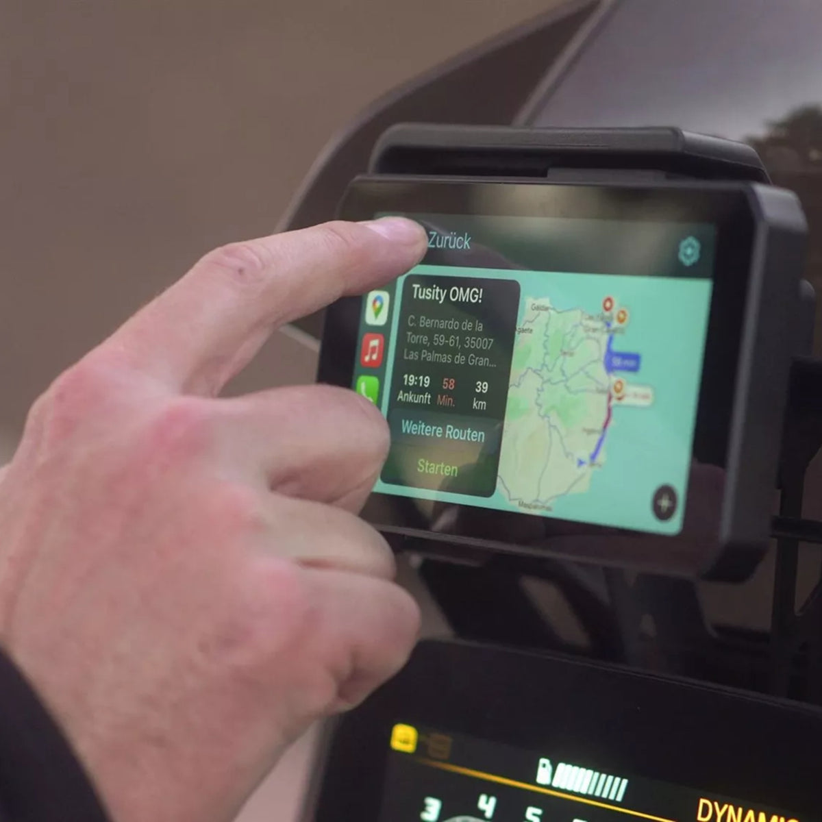 Q-Nine Pantalla Inteligente para BMW (CarPlay / Android Auto) Soporte GPS OEM de QNine — vista 5