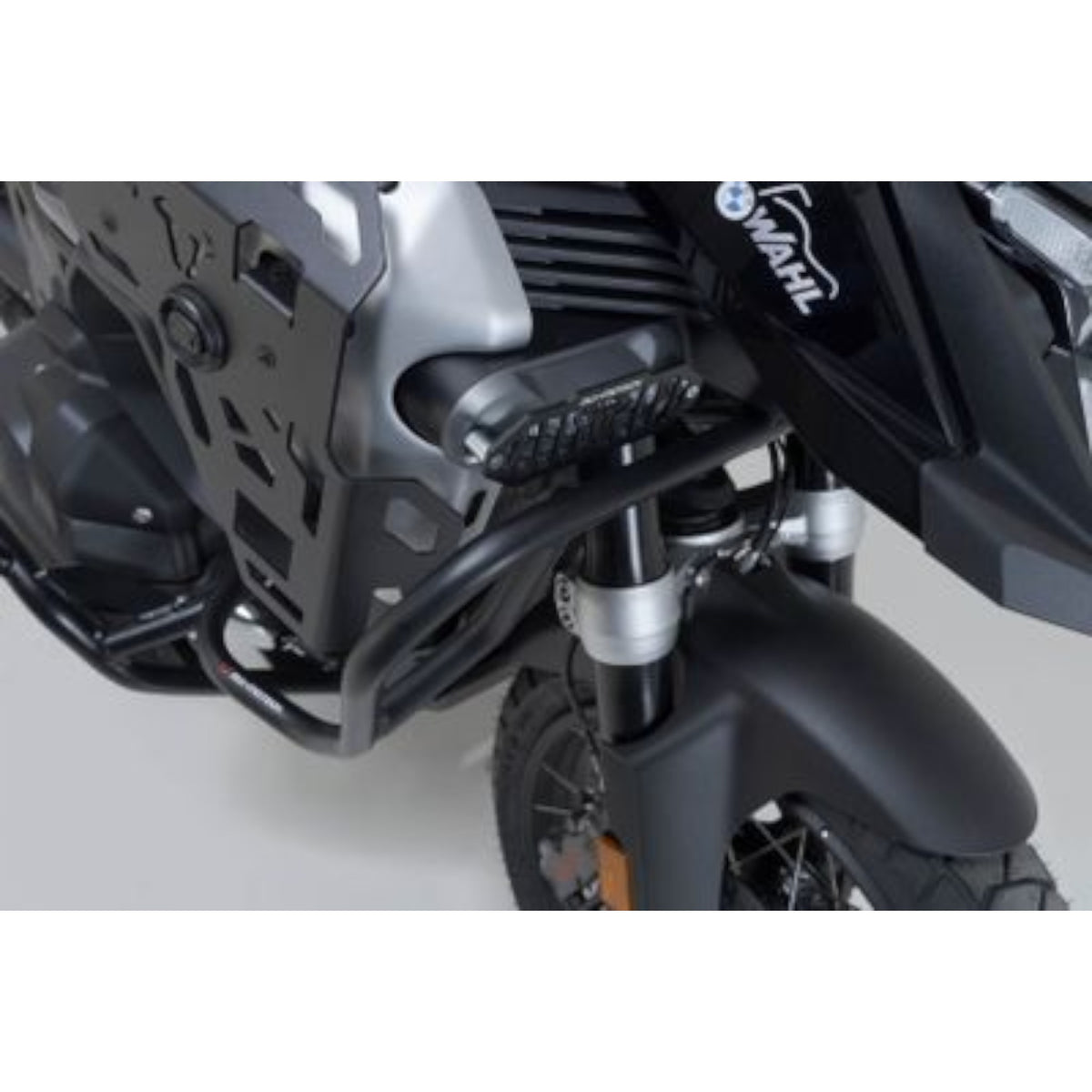 Defensas Altas BMW R 1300 GS Adventure (2024+)| NEGRO | SW Motech de SW-MOTECH — vista 4