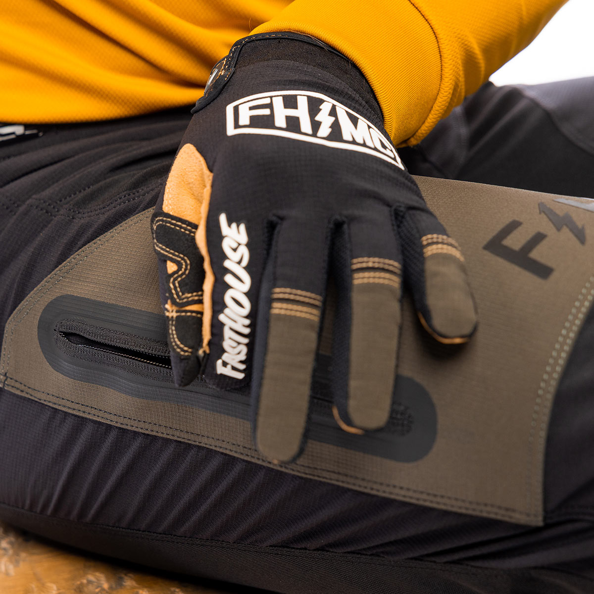 Sanguaro Bennet Glove - Black | FASTHOUSE — vista 5