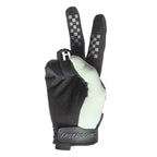 SpeedStyleFortuneGlove-Mint-Peach_2_1200