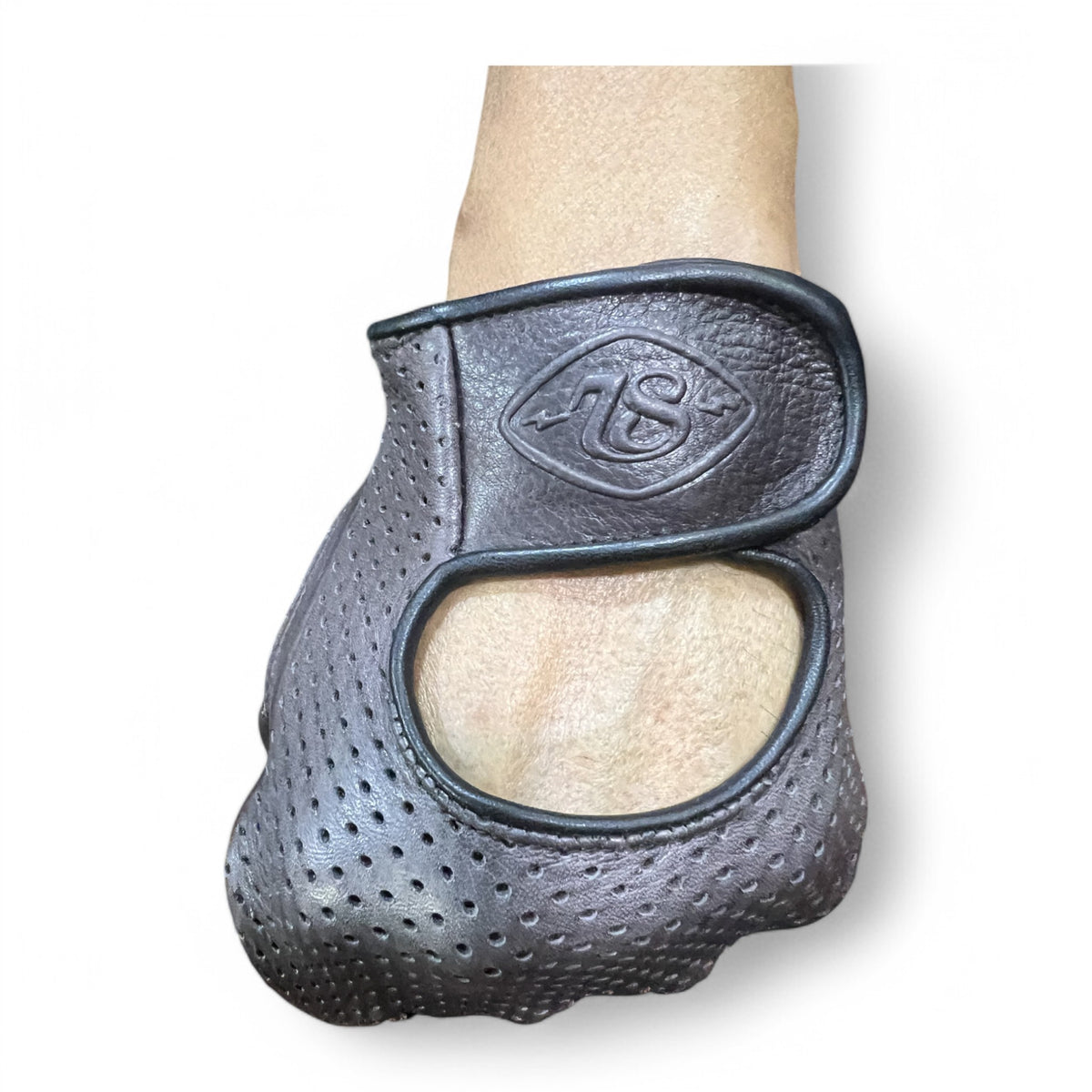 Seventy Eight Superlusso Driving Gloves - ESPRESSO WAXED de Seventy Eight Motor Co. — vista 3