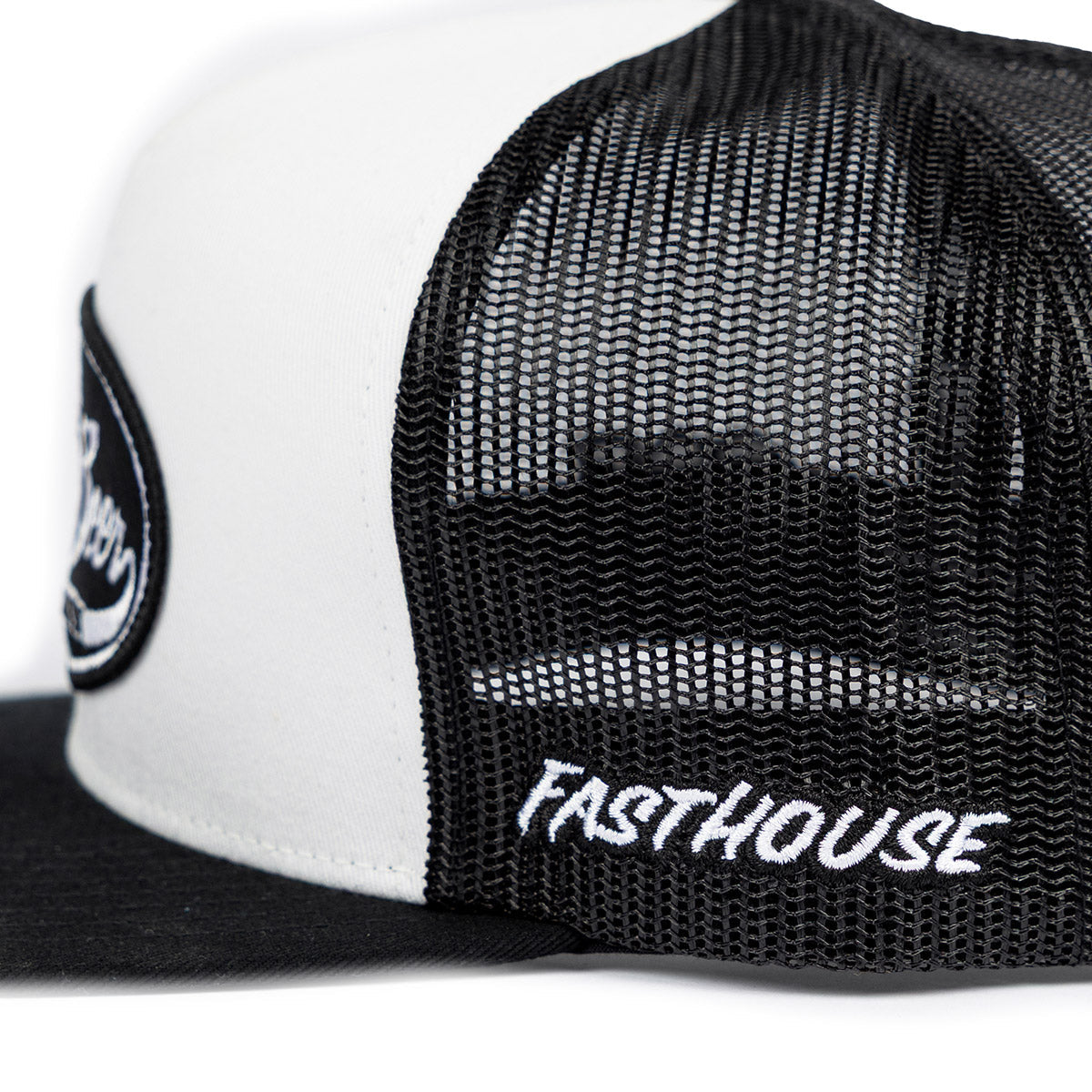 Fasthouse 805 Taproom Trucker Hat – White / Black — vista 2