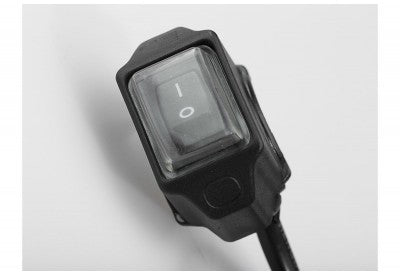 SW Motech Interruptor del Cockpit A prueba de salpicaduras. Compacto. Cable de 30 cm
