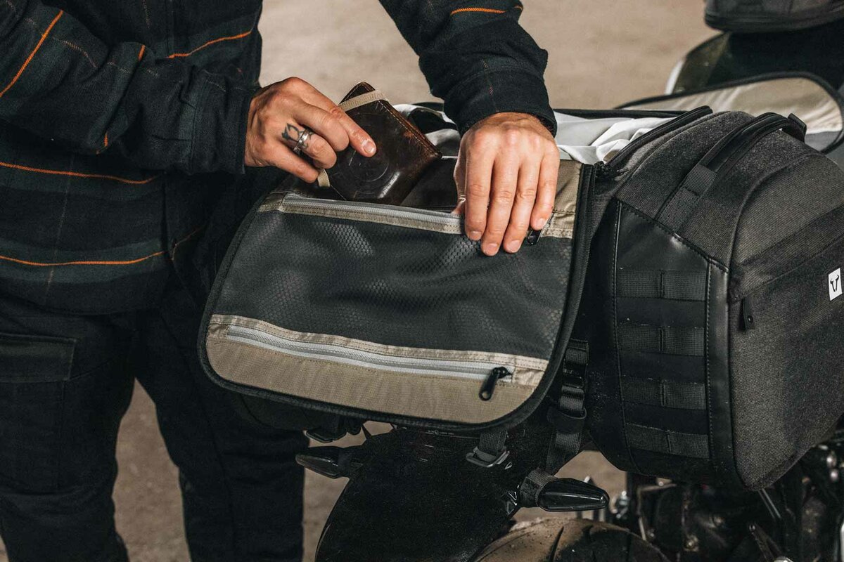 LEGEND GEAR MALETA TRASERA  LR5  52 L. — vista 5