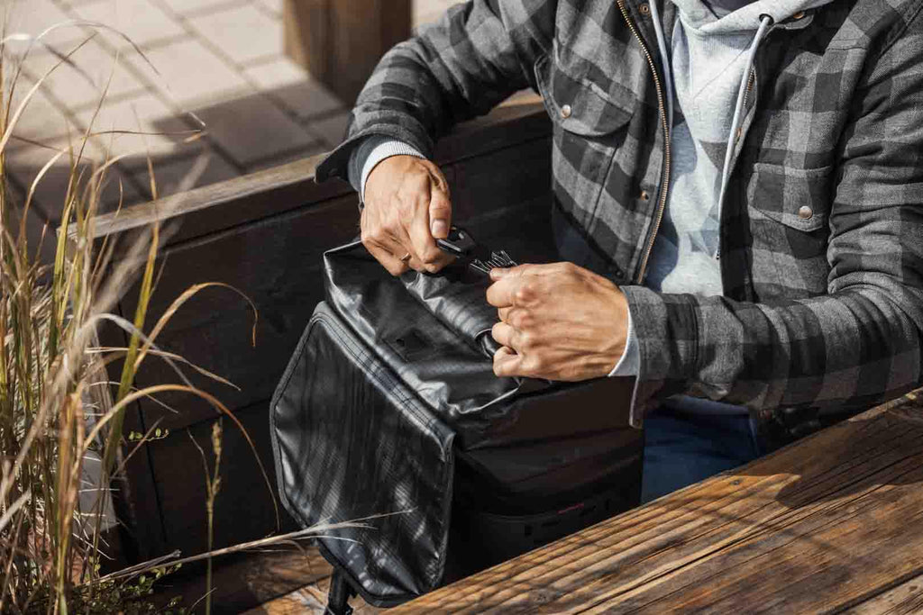 SW-Motech Side Bag WP 16L Black – V-LOC