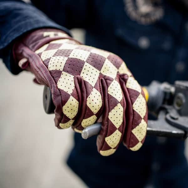 bullit-insulto-2021-gloves