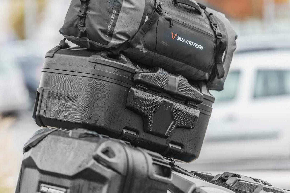Respaldo para pasajero DUSC. Negro. Para DUSC XL. de SW Motech — vista 2