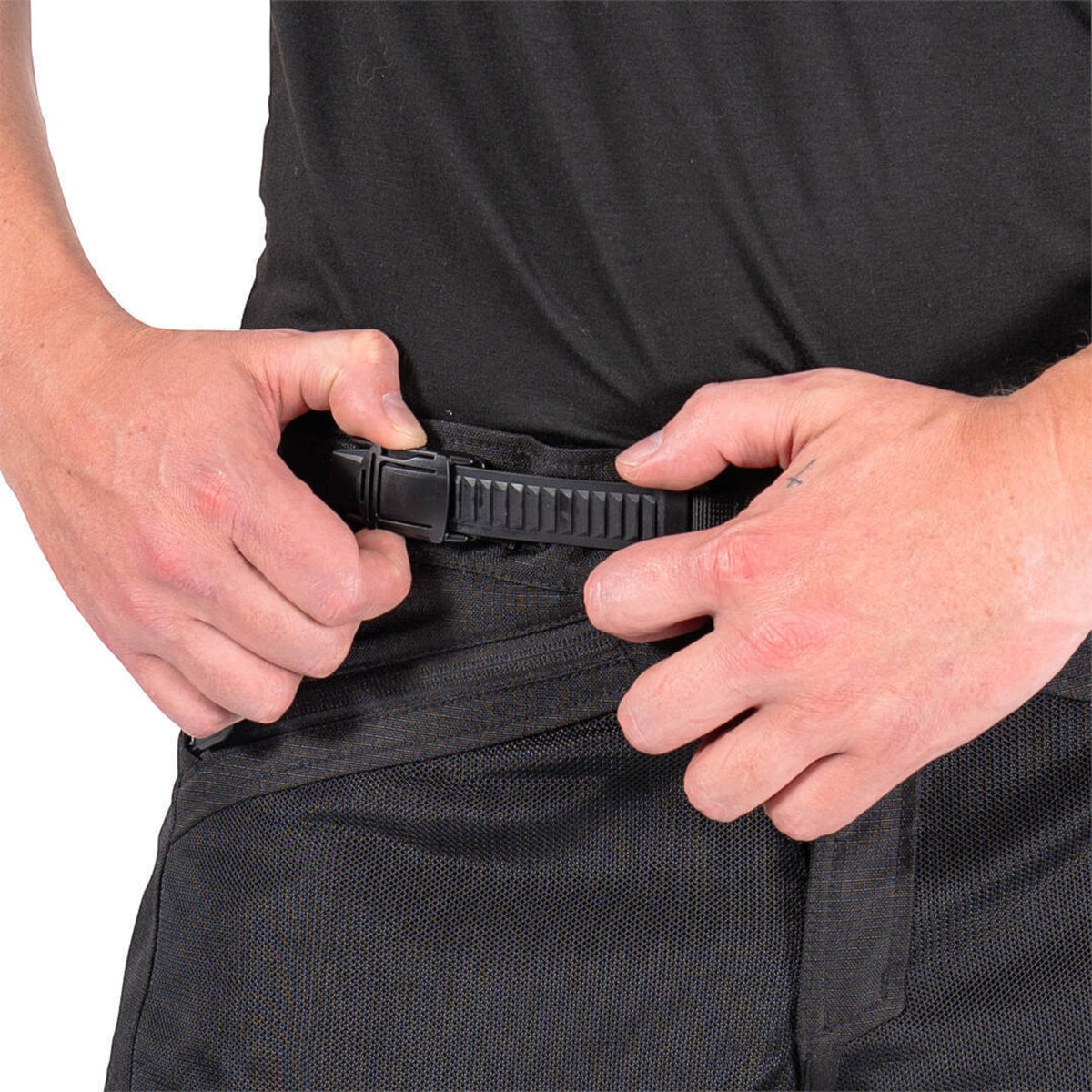 Leatt ADV FlowTour 5.5 – Pantalón Adventure Black