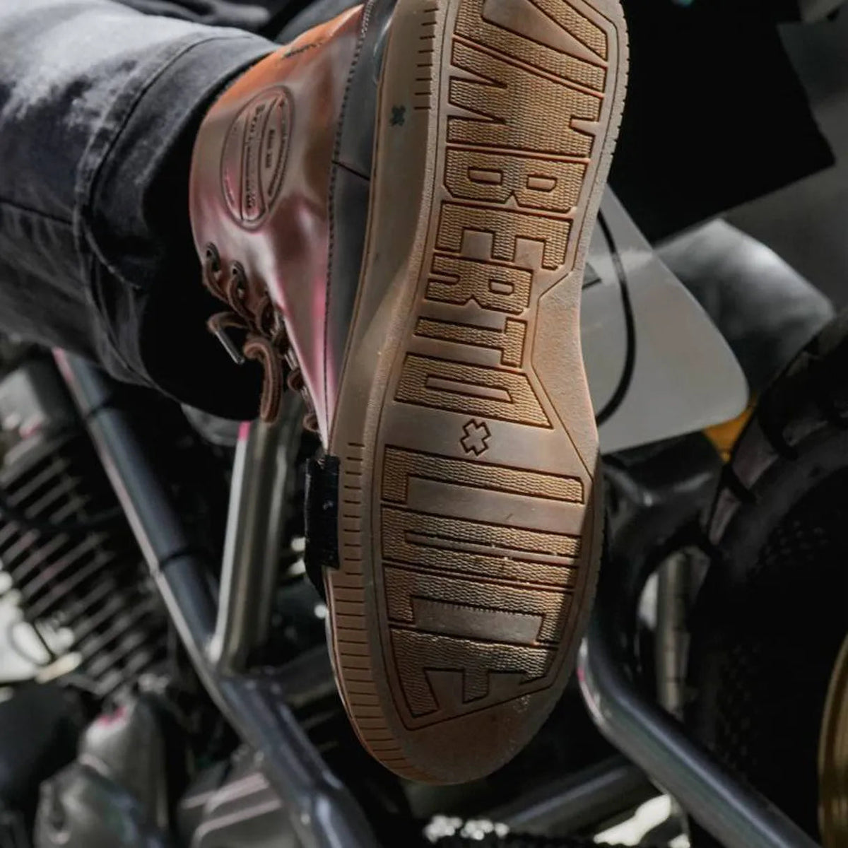 Tenis para moto Horn Umberto Luce de UMBERTO ˣ LUCE — vista 5
